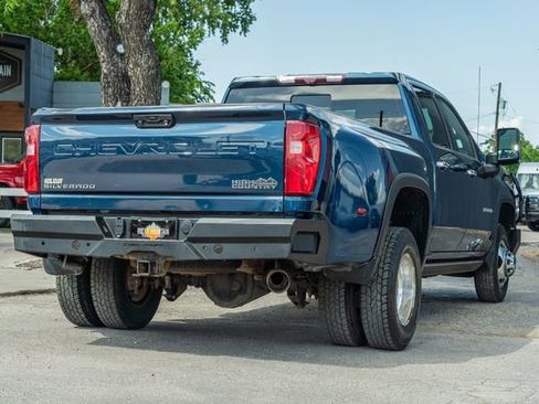 Used 2022 Chevrolet Silverado 3500 High Country image 6