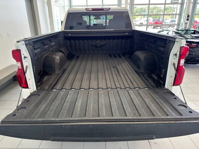 Certified 2024 Chevrolet Silverado 1500 RST w/ Convenience Package II AWD/4WD image 42