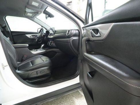 Used 2023 Chevrolet Blazer LT AWD/4WD image 10
