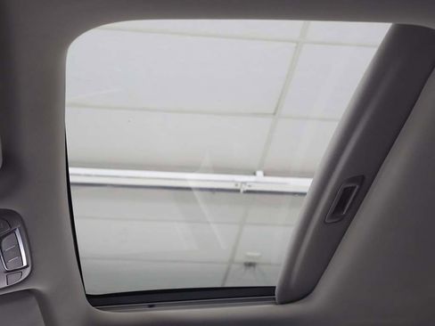 Used 2022 Kia Telluride SX image 25