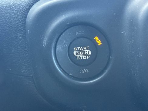 Used 2023 Jeep Wrangler Unlimited Rubicon 4xe image 25