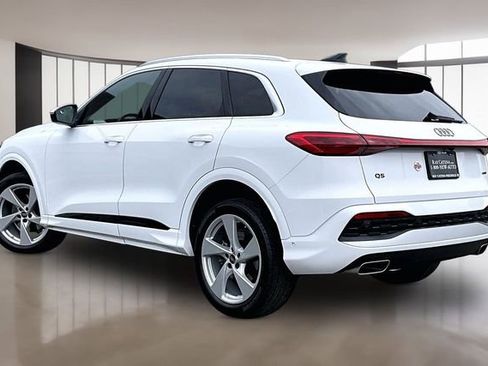 Used 2025 Audi Q5 Premium w/ Premium Plus AWD/4WD image 4