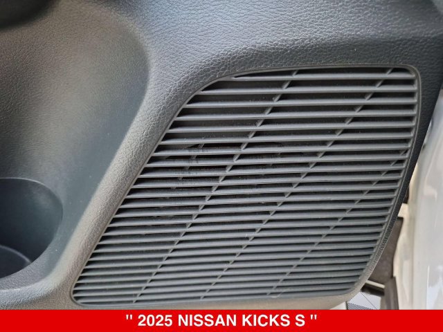 Certified 2025 Nissan Kicks S AWD/4WD image 15