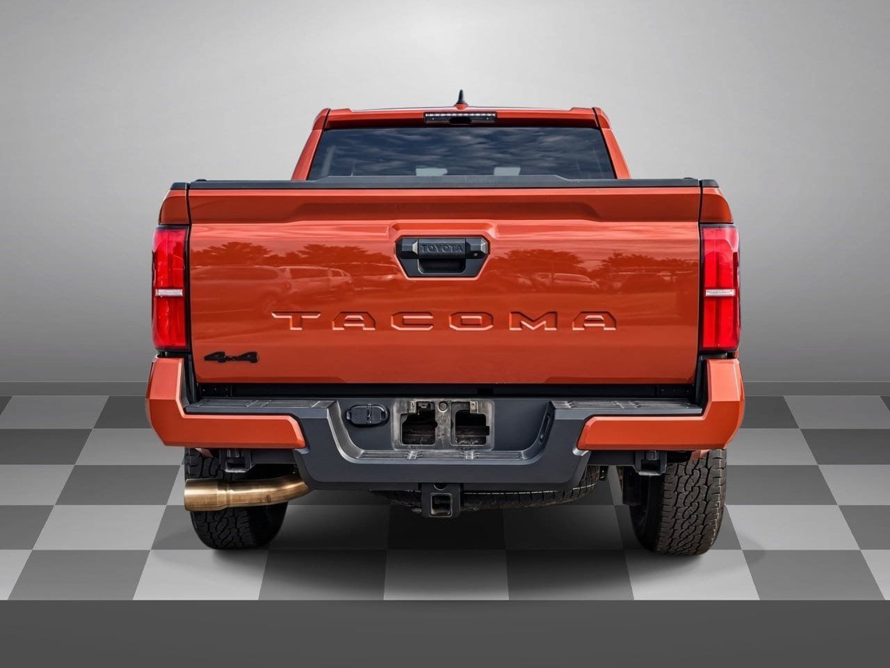 Used 2025 Toyota Tacoma TRD Off-Road AWD/4WD image 5