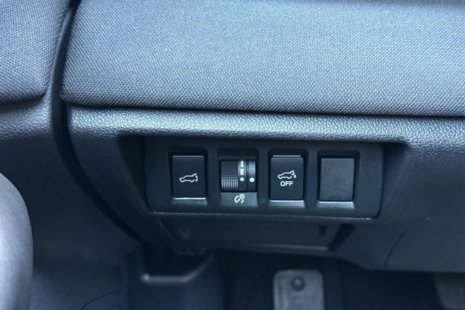 Used 2022 Subaru Outback Premium AWD/4WD image 30