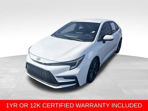 Used 2026 Toyota Corolla SE FWD image 1