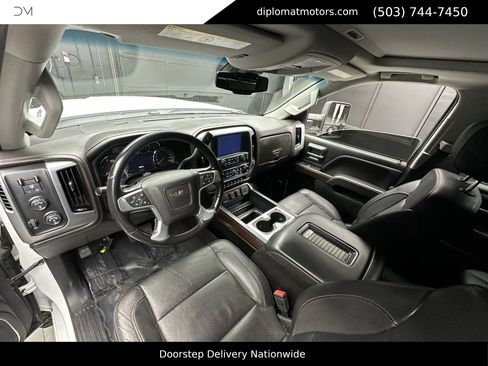 Used 2019 GMC Sierra 3500 SLT image 16