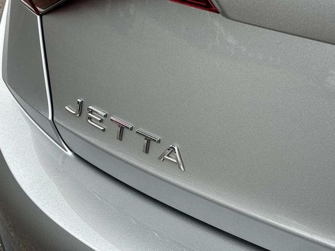 Used 2024 Volkswagen Jetta S FWD image 11