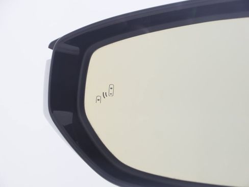 Used 2025 Lexus ES 300h F Sport w/ Accessory Package (Z1) image 26