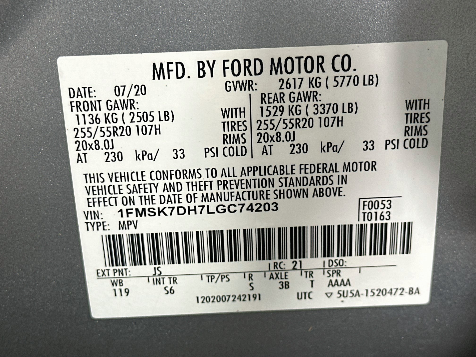 Used 2020 Ford Explorer XLT w/ Equipment Group 202A RWD image 12