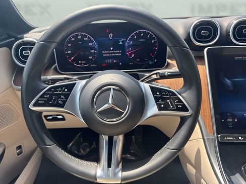 Used 2025 Mercedes-Benz C 300 Sedan image 13