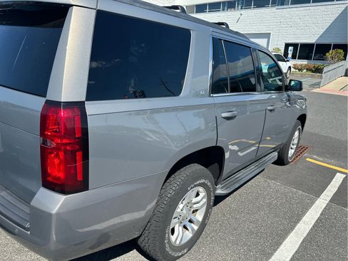 Used 2017 Chevrolet Tahoe LT AWD/4WD image 3