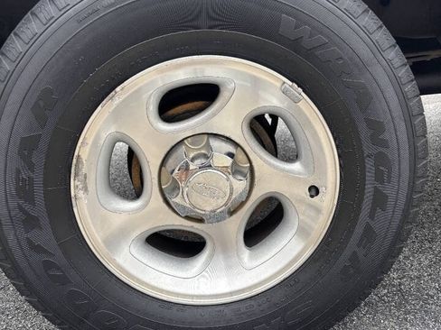 Used 2001 Ford Ranger XL AWD/4WD image 24