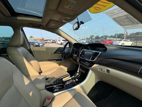 Used 2016 Honda Accord EX-L image 26