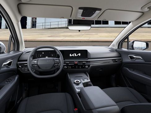 New 2026 Kia Sportage S image 16