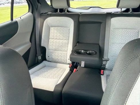 Used 2022 Chevrolet Equinox LT w/ Driver Convenience Package FWD image 29
