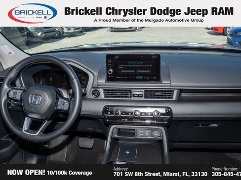 Used 2025 Honda Pilot Touring image 29