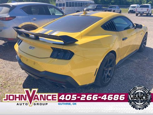 Used 2024 Ford Mustang GT Premium RWD image 6