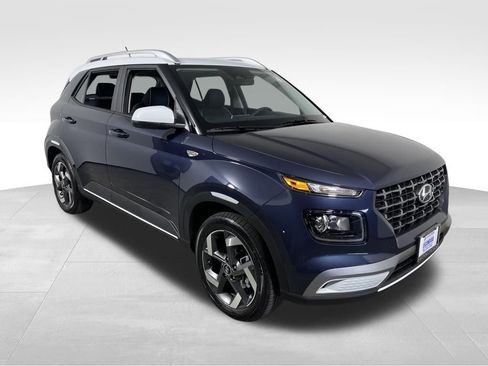 New 2026 Hyundai Venue SEL image 7