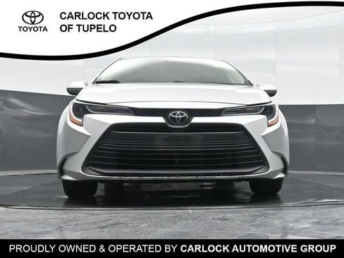 Used 2024 Toyota Corolla LE image 32