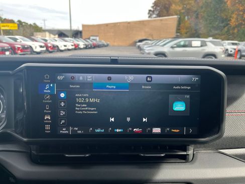 Used 2025 Jeep Wrangler Unlimited Rubicon image 20