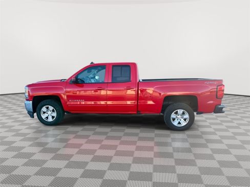 Used 2017 Chevrolet Silverado 1500 LT w/ All Star Edition image 2