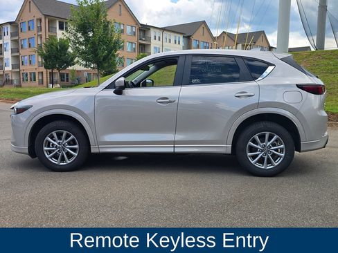 Used 2025 MAZDA CX-5 AWD 2.5 S w/ Preferred Package image 5