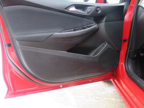 Used 2016 Chevrolet Cruze LT w/ Convenience Package image 9