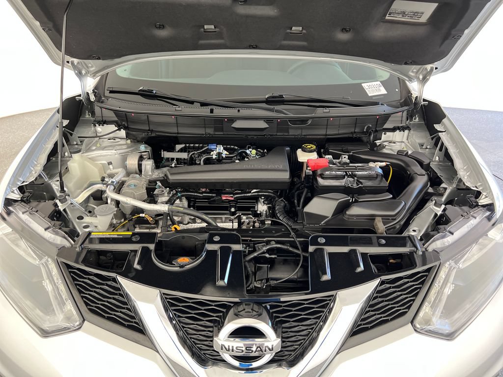 Used 2016 Nissan Rogue S FWD image 23