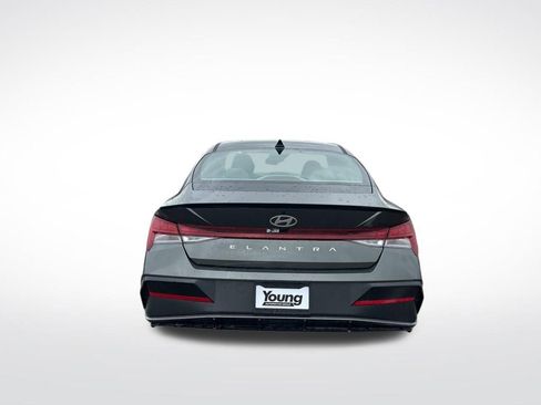 New 2026 Hyundai Elantra SEL Sport FWD image 7