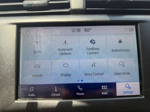 Used 2019 Ford Fusion SEL FWD image 27