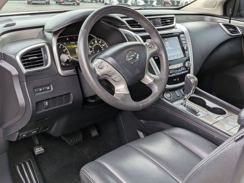 Used 2017 Nissan Murano SV w/ Premium Plus Package image 10