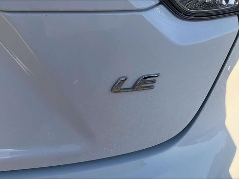Used 2023 Toyota Corolla LE FWD image 10