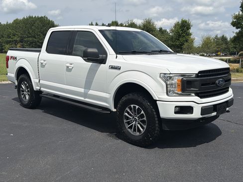 Used 2020 Ford F150 XLT w/ Equipment Group 302A Luxury AWD/4WD image 2