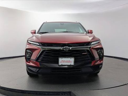 Used 2025 Chevrolet Blazer RS FWD image 12