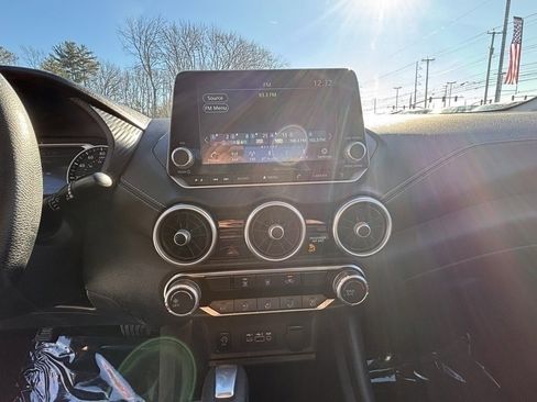 Used 2024 Nissan Sentra SV image 13