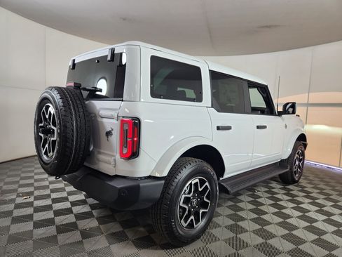 New 2026 Ford Bronco Outer Banks AWD/4WD image 7