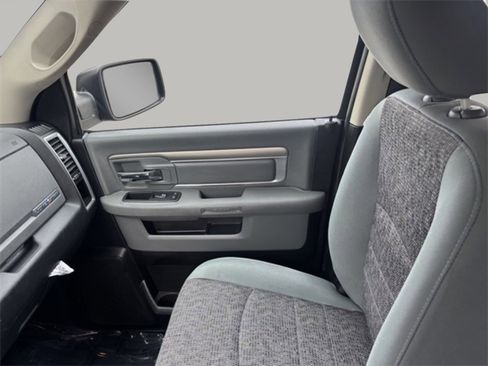 Used 2016 RAM 1500 Lone Star image 14