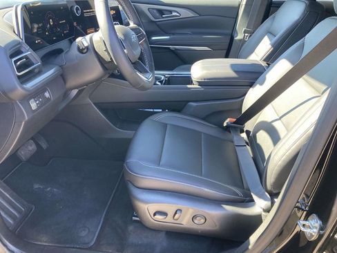 New 2026 Chevrolet Traverse LT w/ Midnight/Sport Edition image 18