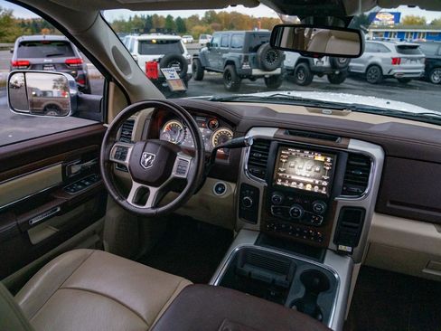 Used 2017 RAM 2500 Laramie image 22
