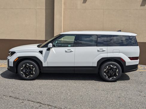 New 2026 Hyundai Santa Fe SE image 9