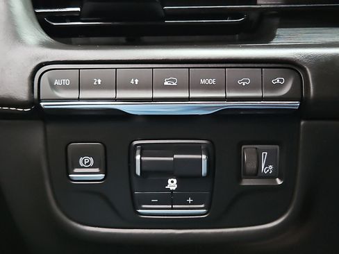 Certified 2024 Cadillac Escalade Sport Platinum w/ LPO, ONYX Package image 27