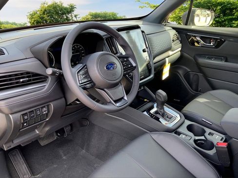 New 2025 Subaru Forester Limited image 7
