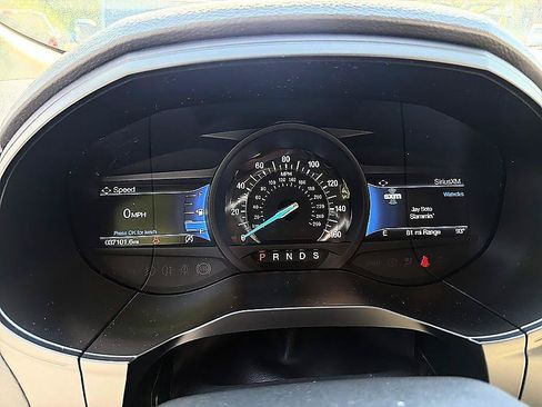 Used 2023 Ford Edge SEL w/ Convenience Package AWD/4WD image 15