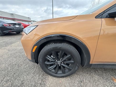 Used 2024 Buick Envista Sport Touring w/ Convenience I Package image 10