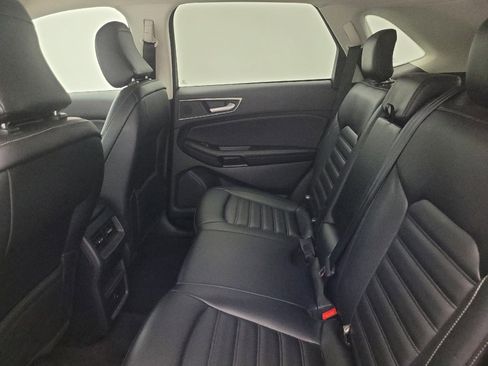 Used 2024 Ford Edge SEL image 18