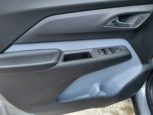 New 2027 Chevrolet Bolt LT w/ Comfort Package FWD image 9