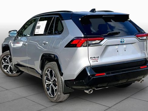 Used 2022 Toyota RAV4 XSE w/ Premium Package AWD/4WD image 12