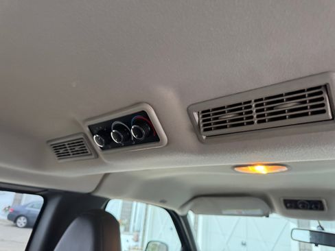 Used 2015 Chevrolet Express 2500 LS image 23