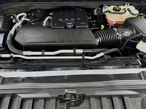 Used 2022 Chevrolet Silverado 1500 Custom image 27